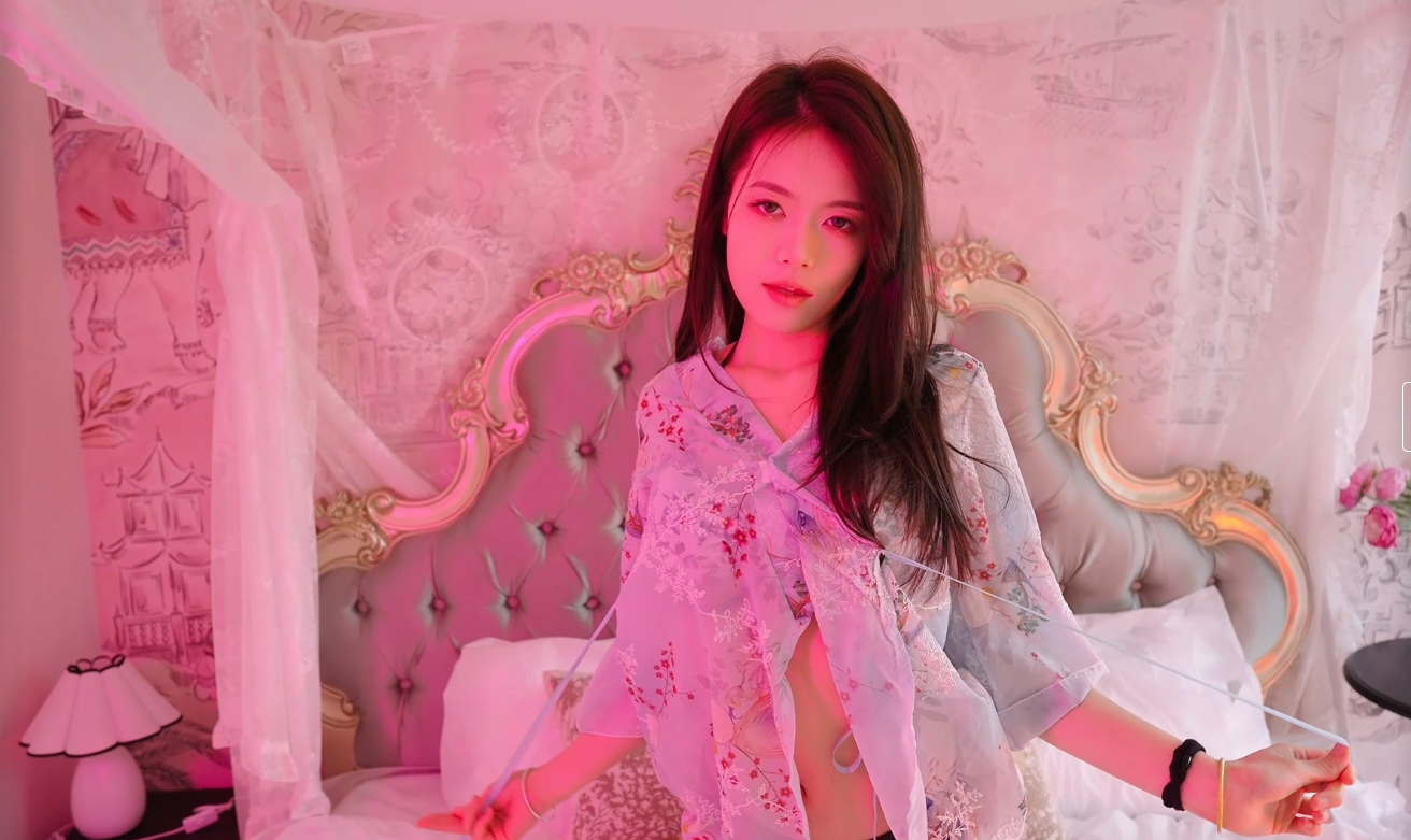 [恋爱SLG/官中/休闲]请做coser的主人4Fell in love with coser4[度盘/M盘] 38GB/13包